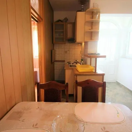 In Privlaka Mit Terrasse Und Garten * Привлака