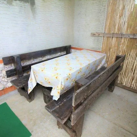 Апартаменты In Privlaka Mit Terrasse Und Garten *